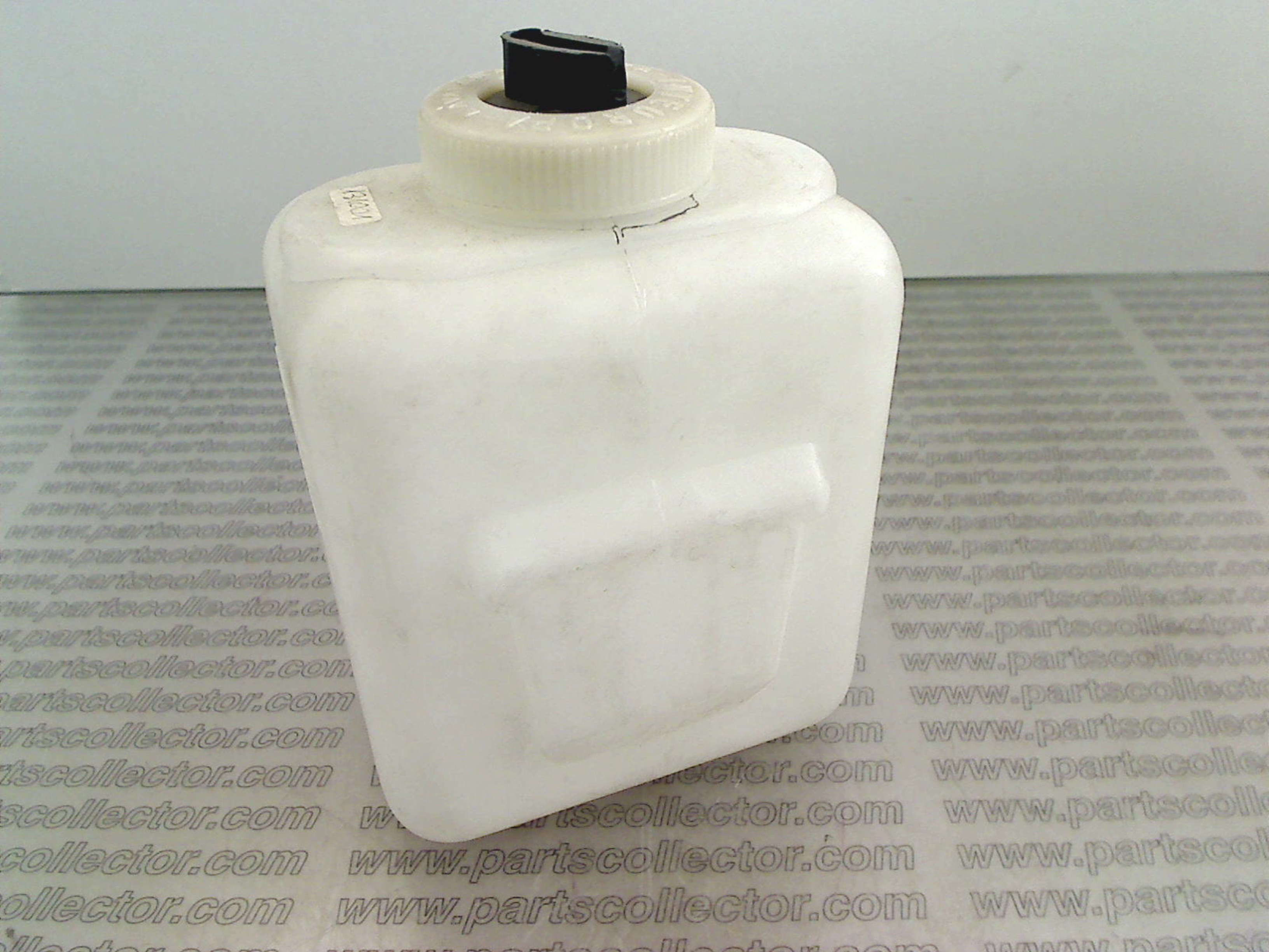 WASHER FLUID TANK