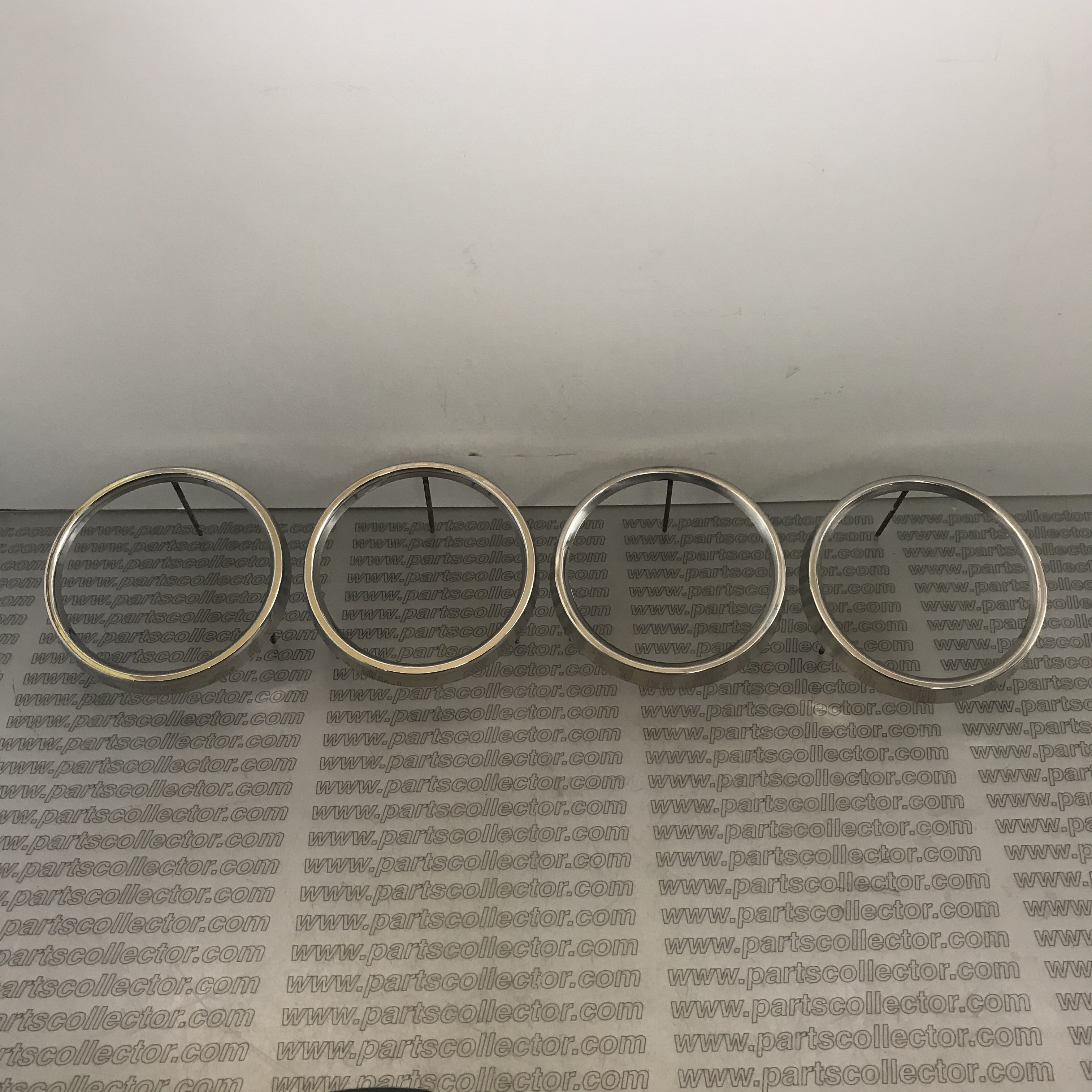 SET OF  RIMS 4 PCs