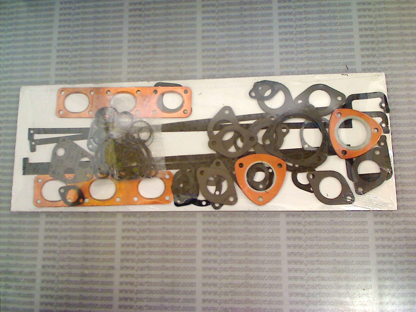 ENGINE GASKETS SET