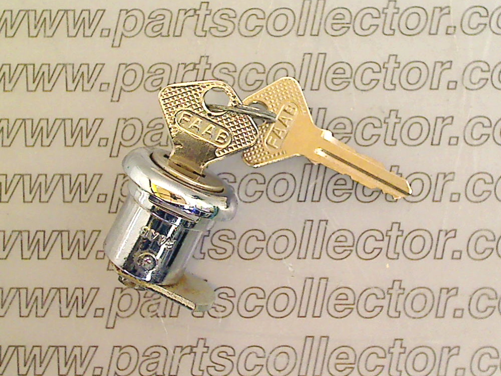 FUEL CAP LOCK WITH KEYS