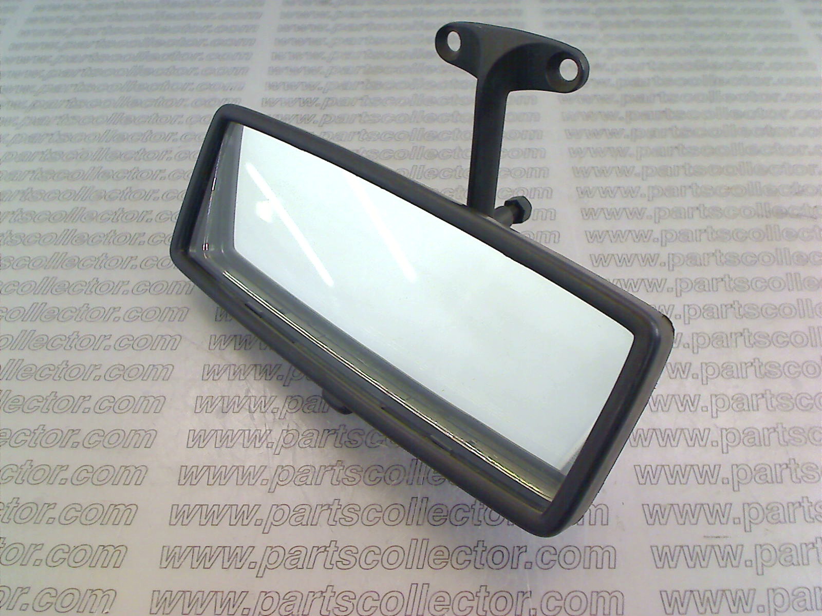 INTERNAL REARVIEW MIRROR