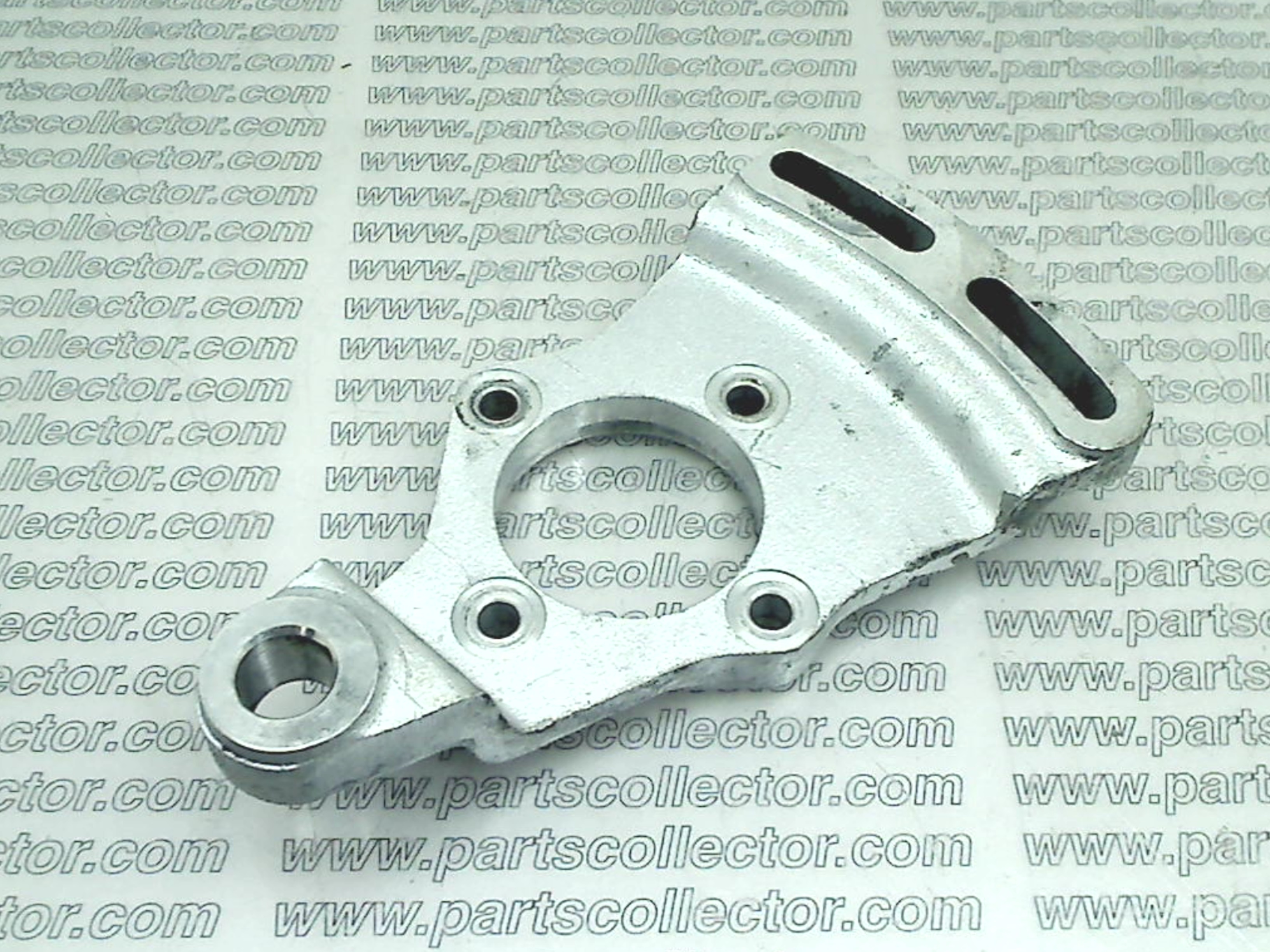 POWER STEERING BRACKET 365GT4