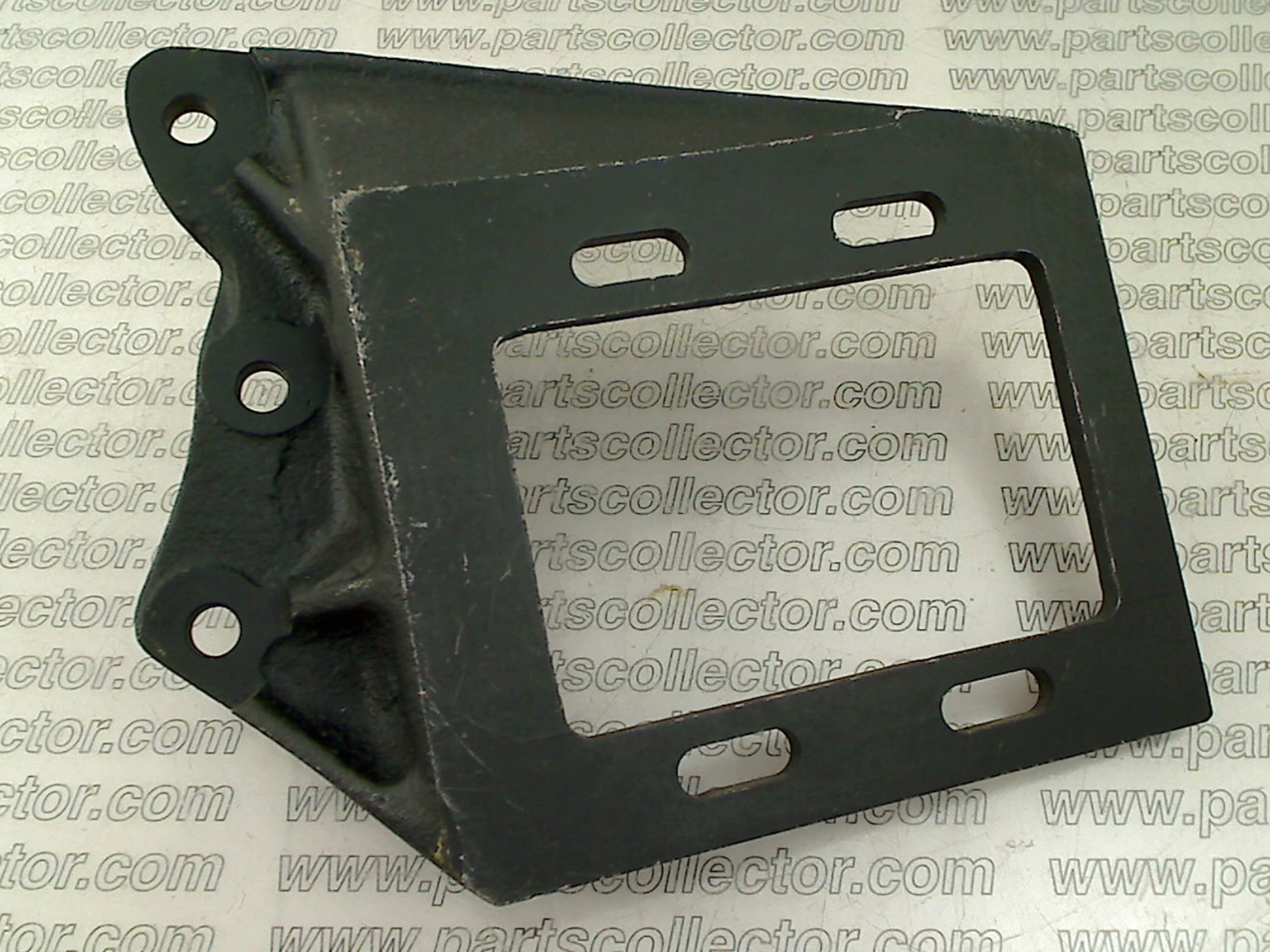 STAFFA POMPA IDROGUIDA STERZO SUPPORTO MASERATI 