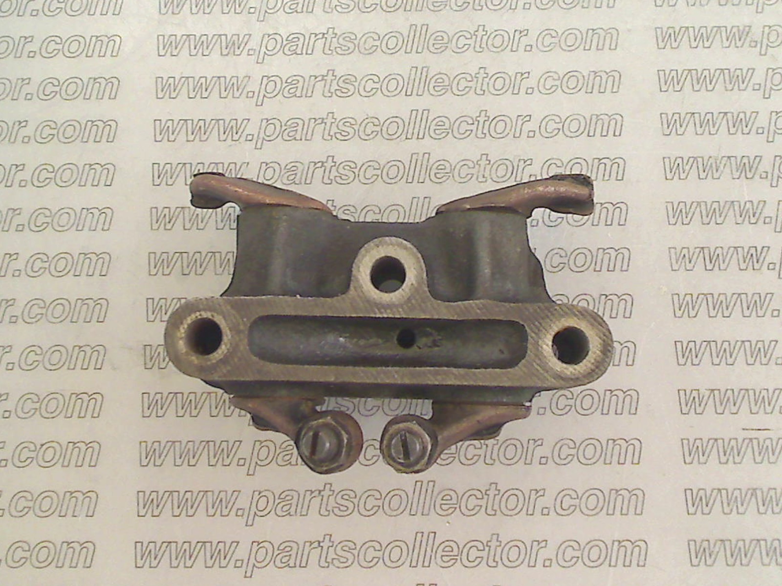 ROCKER ARM SUPPORT