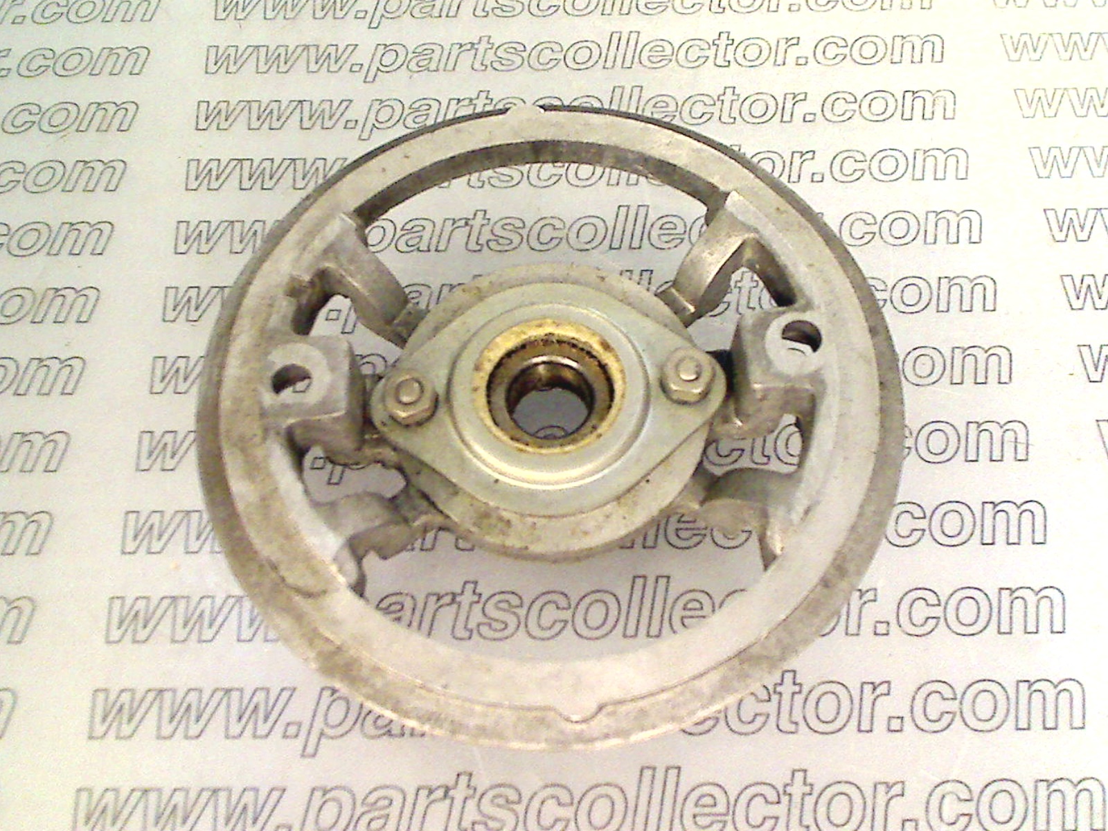 STARTER MOTOR  COVER