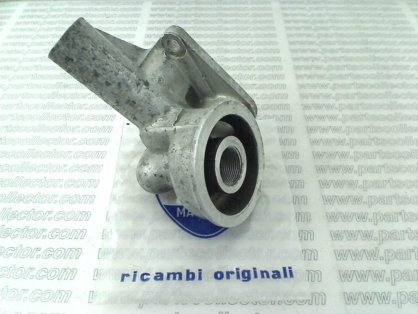 SUPPORTO FILTRO OLIO
