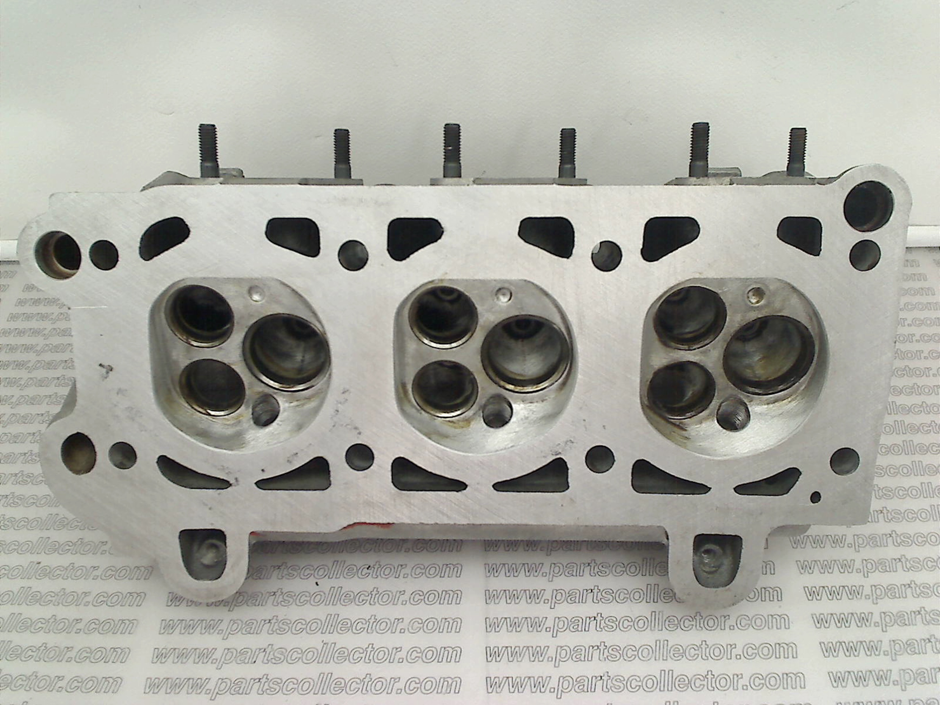 CYLINDER HEAD BITURBO 18V