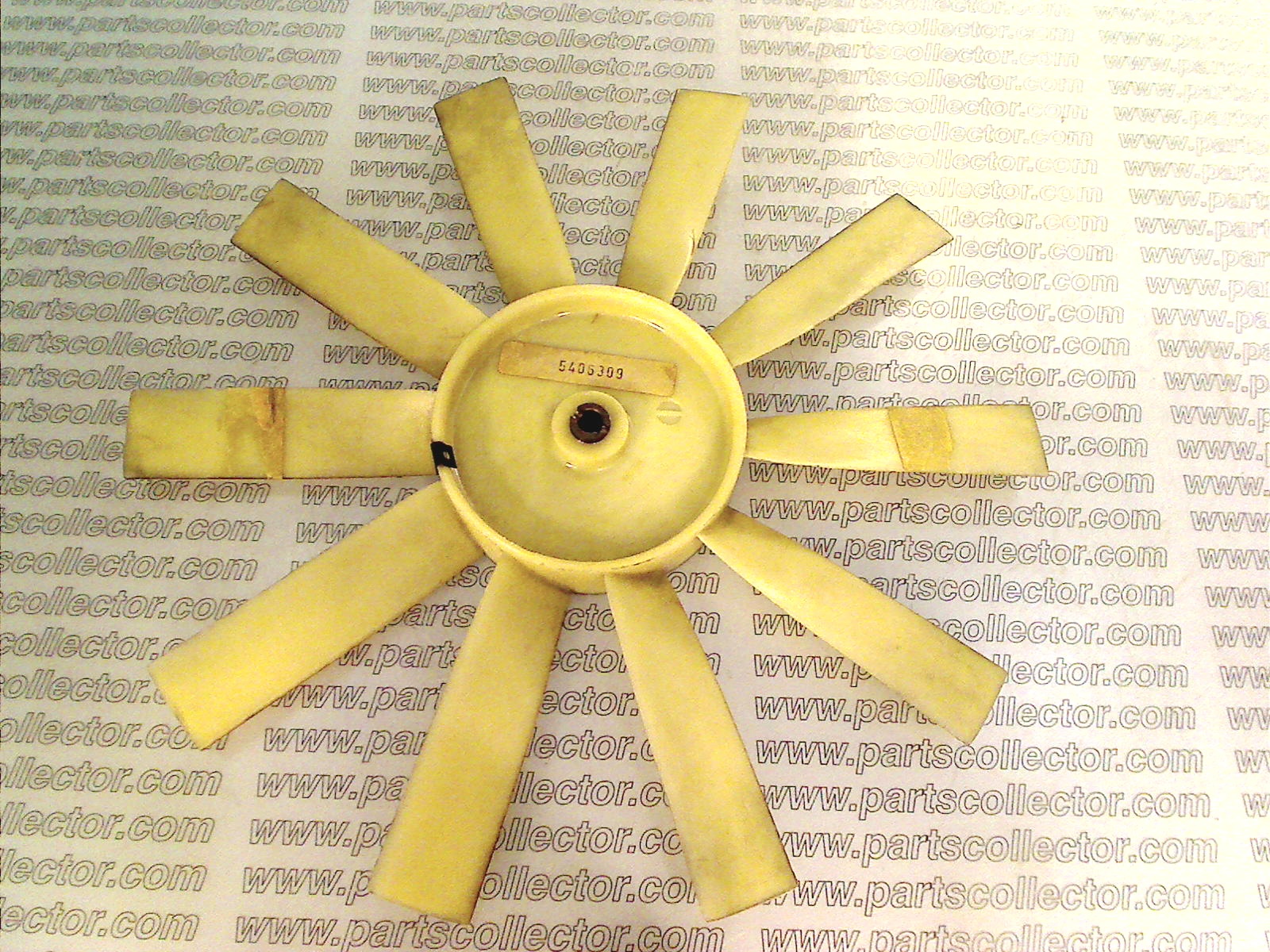 RADIATOR FAN